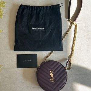 YSL sac round bag (with dust bag and certificate of authenticity.)